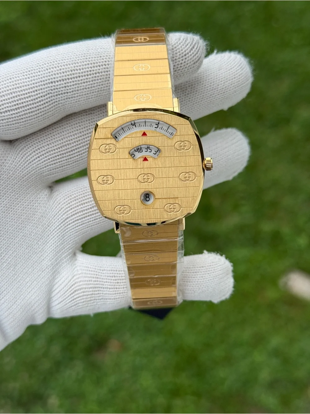 Gucci gold tone